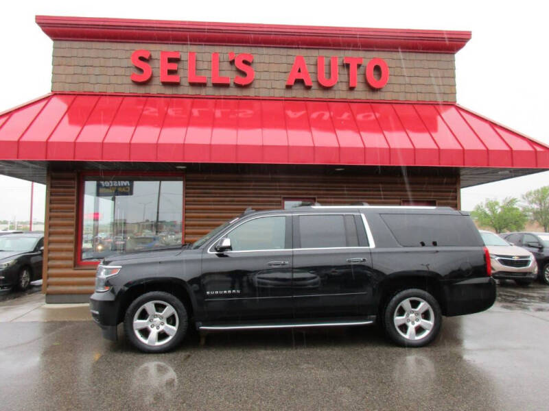 2017 Chevrolet Suburban Premier's photo