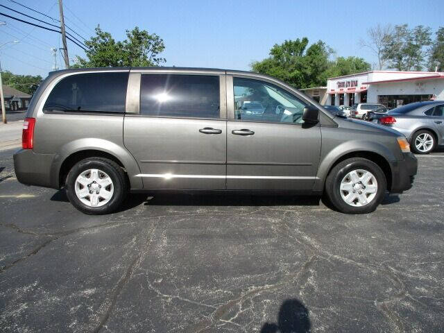 2010 Dodge Grand Caravan for sale at Pinnacle Investments LLC in Lees Summit MO