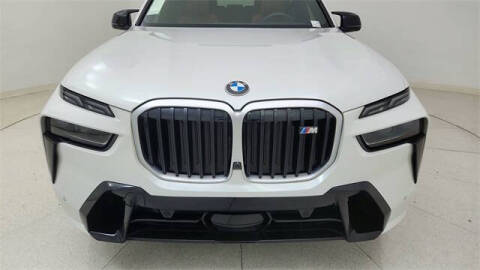 2025 BMW X7 M60i