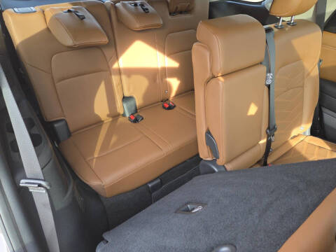 2024 Nissan Pathfinder Platinum