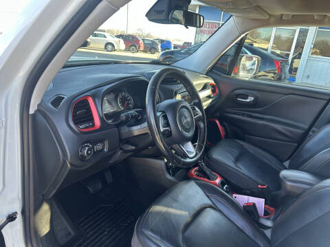 2015 Jeep Renegade Trailhawk
