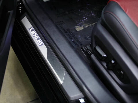 2024 Lexus ES 350 F SPORT Handling