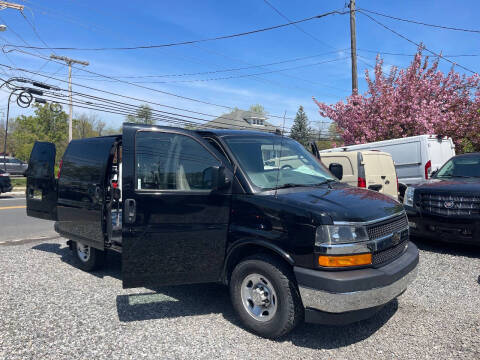 2018 Chevrolet Express 2500