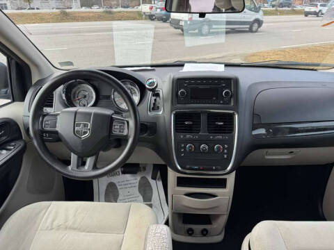 2015 Dodge Grand Caravan SE