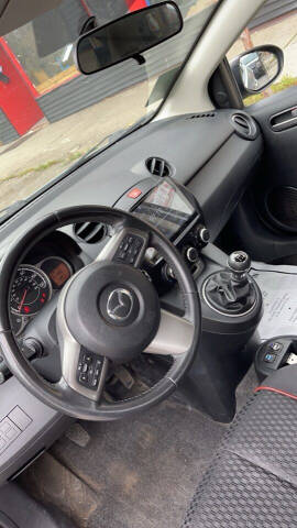 2011 Mazda MAZDA2 Sport