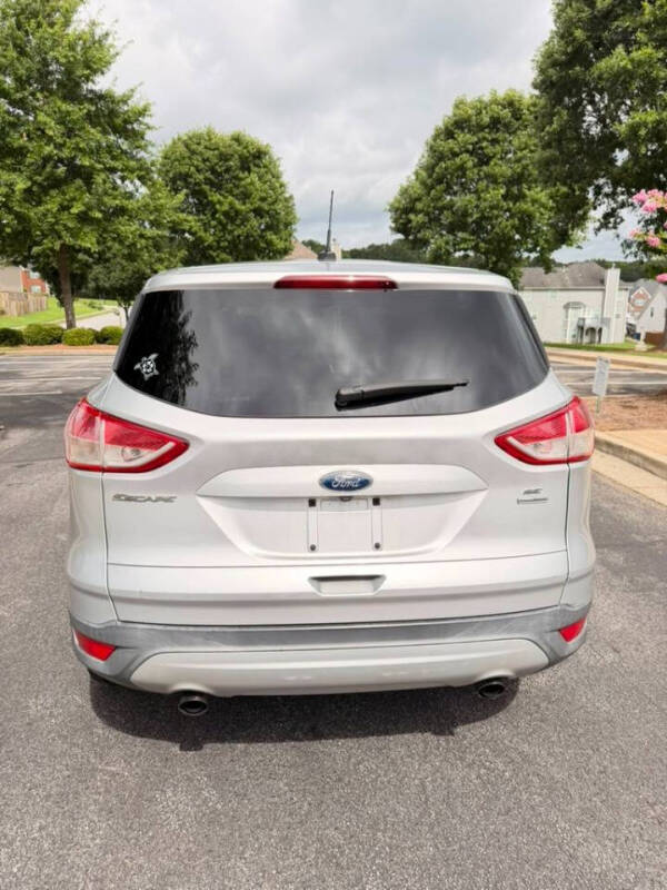 2015 Ford Escape SE