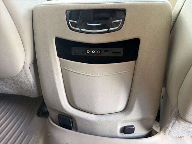 2015 Cadillac Escalade Luxury