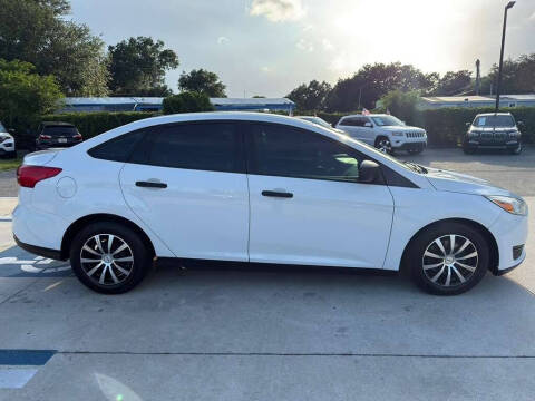 2016 Ford Focus S