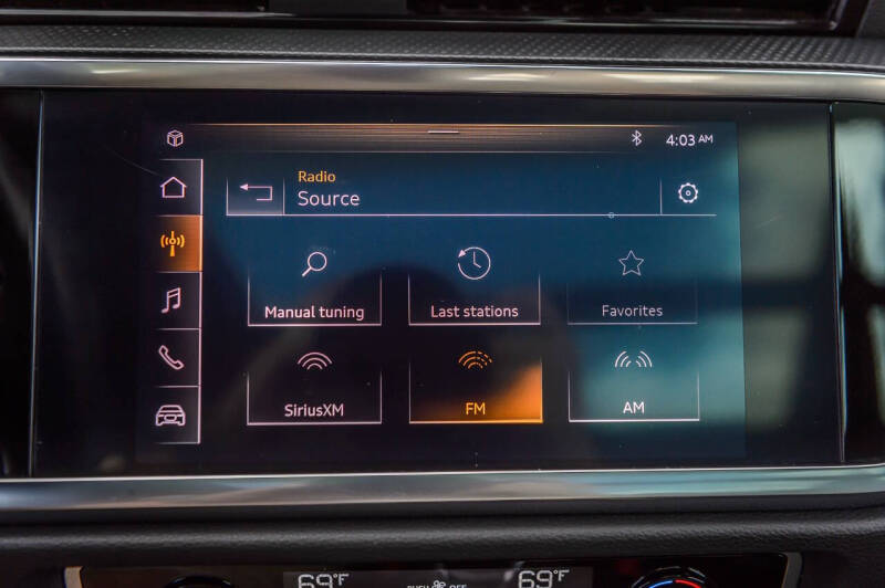 2021 Audi Q3 quattro S line Prem Plus 45 TFSI