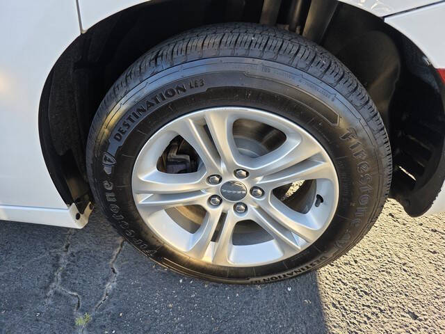 2020 Dodge Charger SXT