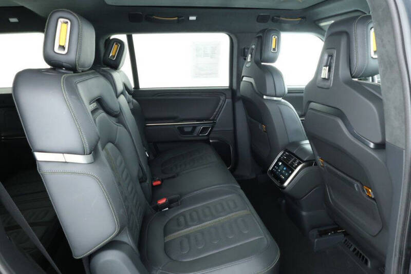 2022 Rivian R1S Launch Edition