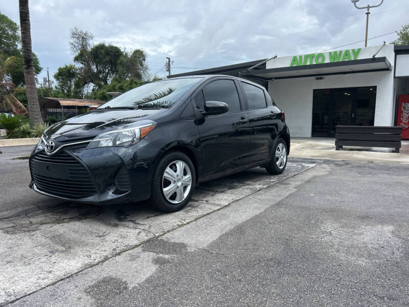 2017 Toyota Yaris 5-Door SE