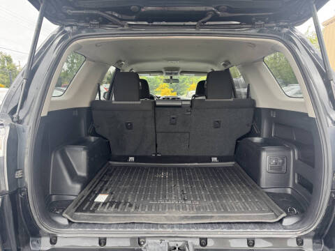 2018 Toyota 4Runner SR5