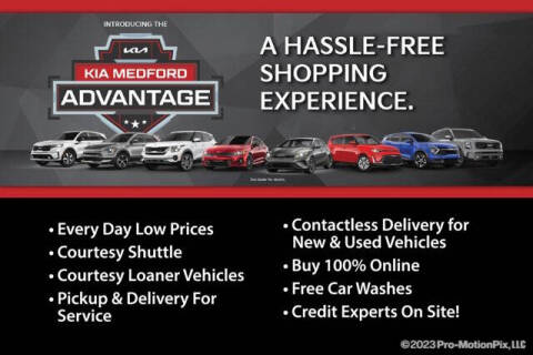 2022 Ford Transit Connect Titanium