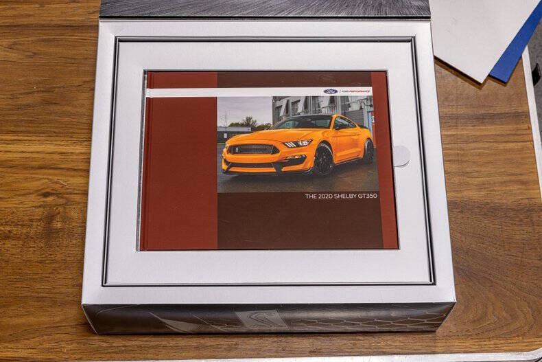 2020 Ford Mustang