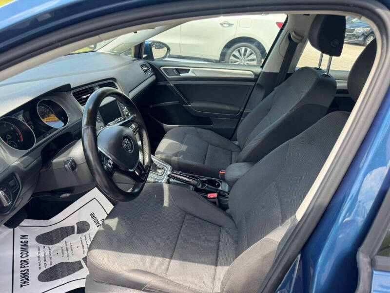 2016 Volkswagen Golf