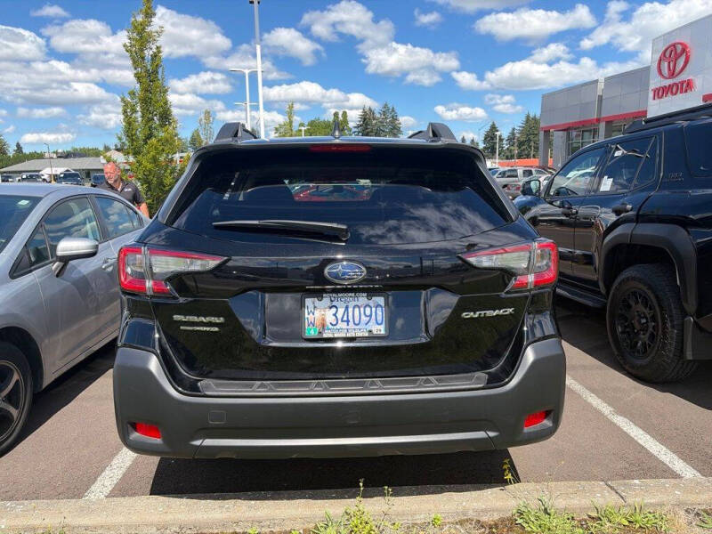 2025 Subaru Outback Premium