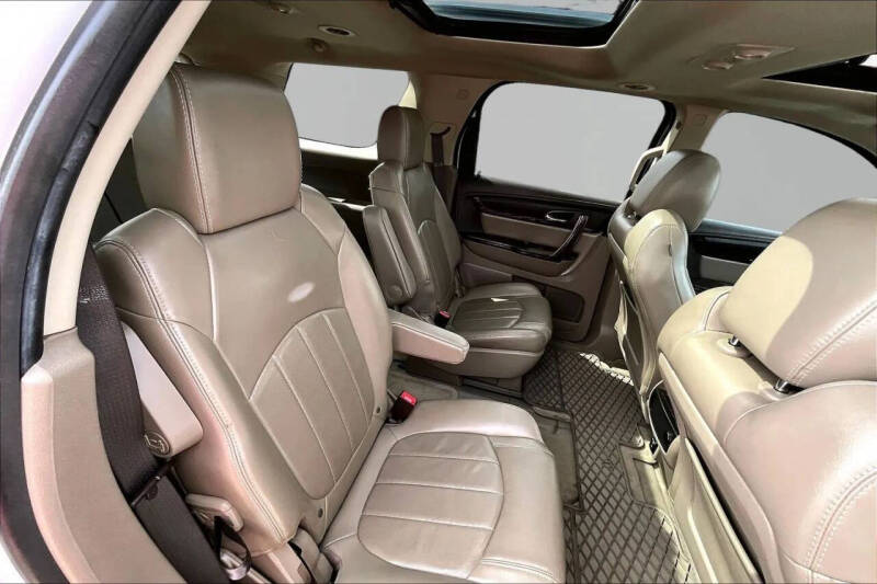 2016 GMC Acadia Denali