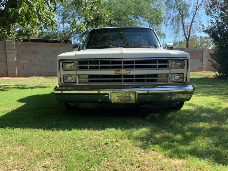 1982 Chevrolet C10 null photo 2