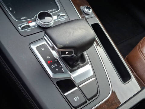 2019 Audi Q5 quattro Premium Plus 45 TFSI