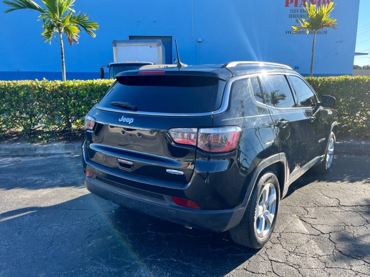 2019 Jeep Compass for sale at JT AUTO INC in Oakland Park, FL