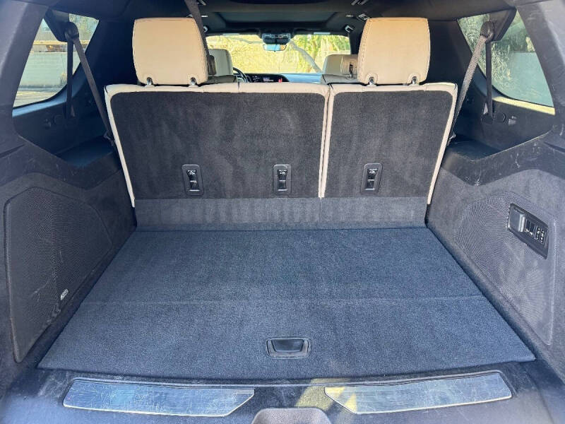 2022 Cadillac Escalade ESV Sport