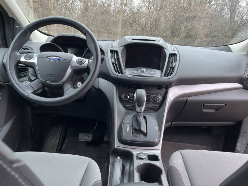 2016 Ford Escape SE