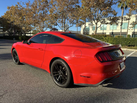 2016 Ford Mustang EcoBoost Premium