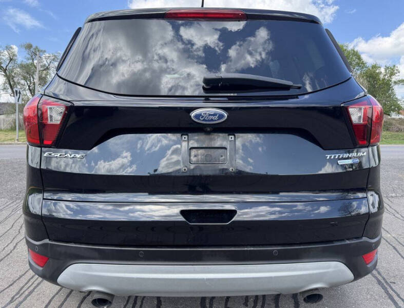 2019 Ford Escape Titanium