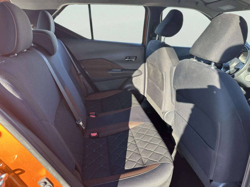 2018 Nissan Kicks SR