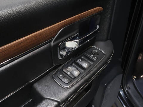 2017 RAM 1500 Laramie