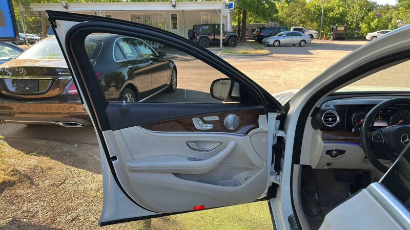 2017 Mercedes-Benz E-Class E 300 4MATIC