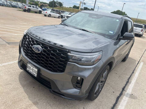 2025 Ford Explorer ST-Line