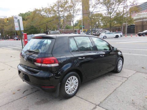 2014 Volkswagen Golf 2.5L PZEV