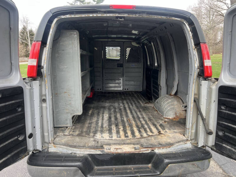 2016 GMC Savana 2500