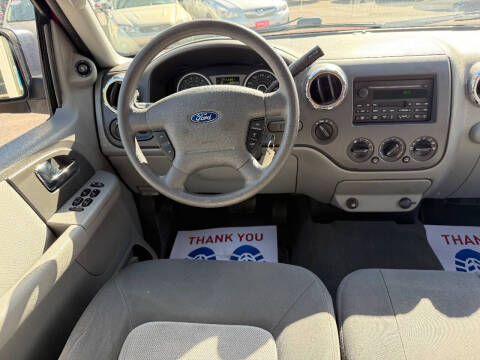 2005 Ford Expedition XLS