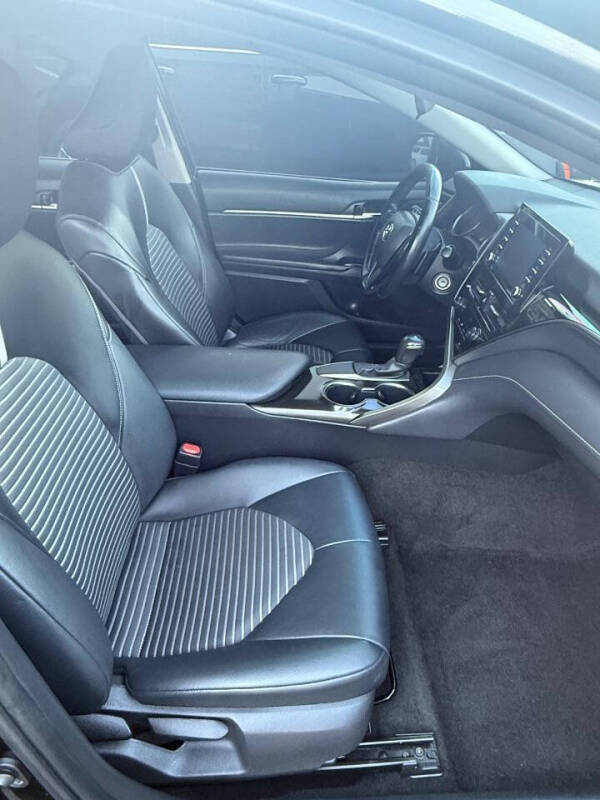 2021 Toyota Camry SE