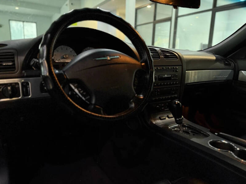 2004 Ford Thunderbird Deluxe