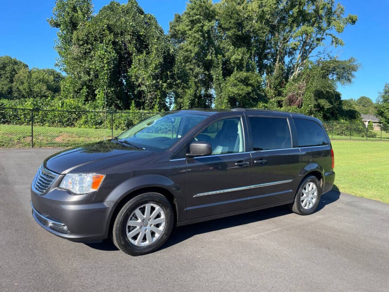 2016 Chrysler Town and Country Touring