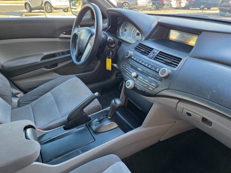 2009 Honda Accord LX-P