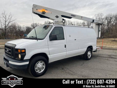 2011 Ford E-Series E-350 SD