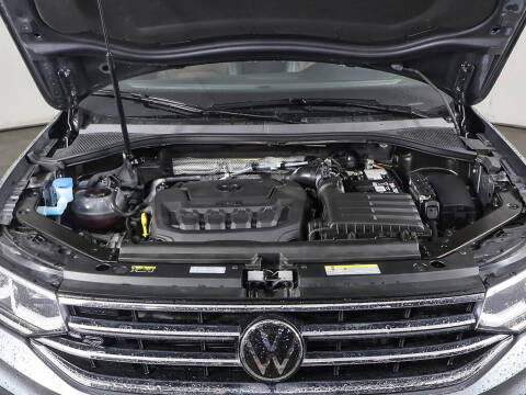 2024 Volkswagen Tiguan SEL R-Line 4Motion