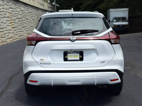 2021 Nissan Kicks SV