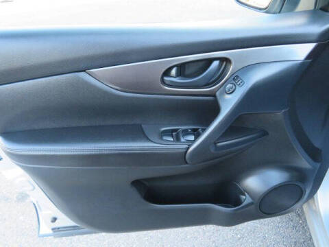 2022 Nissan Rogue Sport S