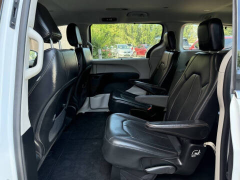 2018 Chrysler Pacifica Touring L