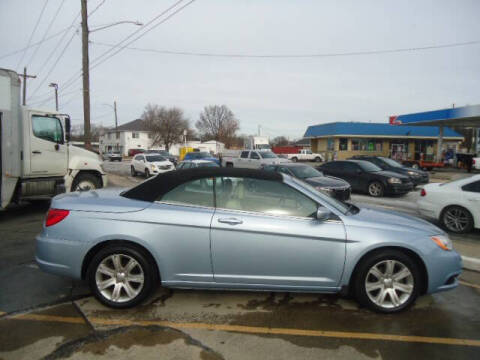 2013 Chrysler 200