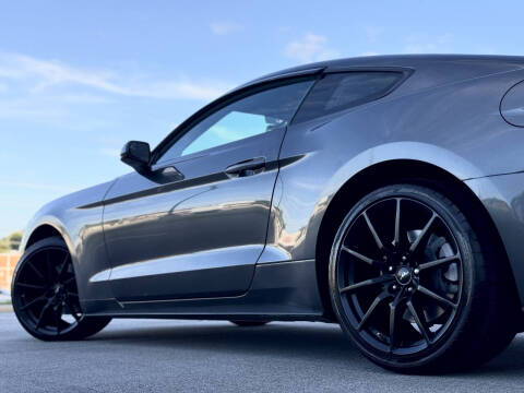 2019 Ford Mustang EcoBoost