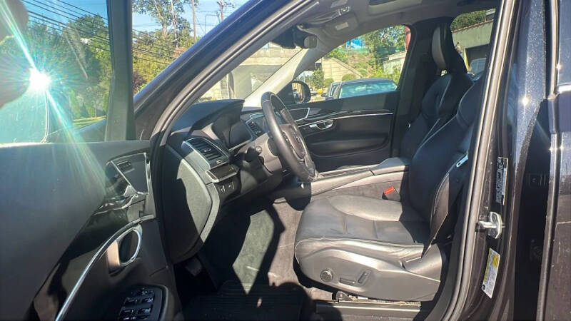 2019 Volvo XC90 T5 Momentum