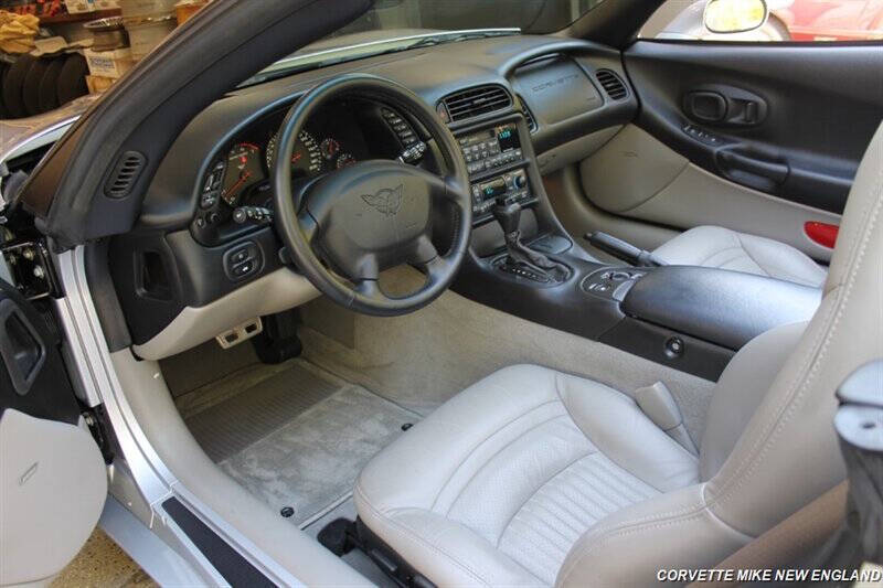 2002 Chevrolet Corvette 29