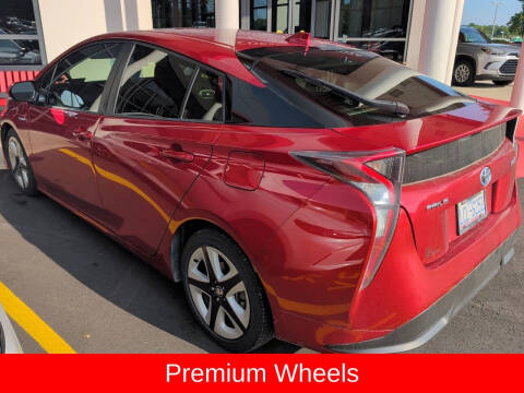 2016 Toyota Prius Four Touring